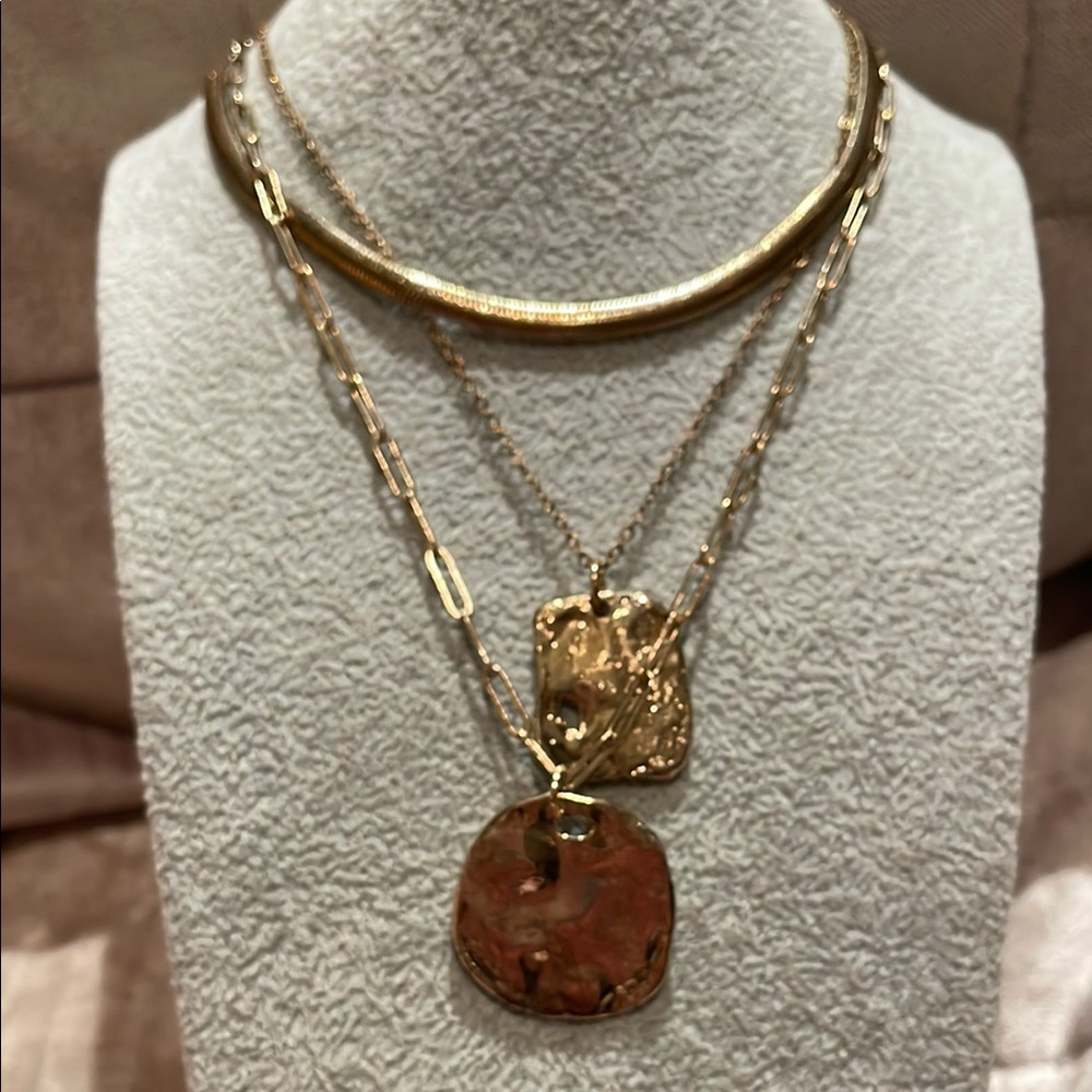 Elegant Gold Nugget Layered Necklace Set 3 layers